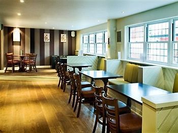 Montgomery'S Hotel Honiton Eksteriør billede