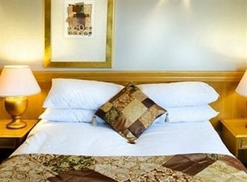 Montgomery'S Hotel Honiton Eksteriør billede
